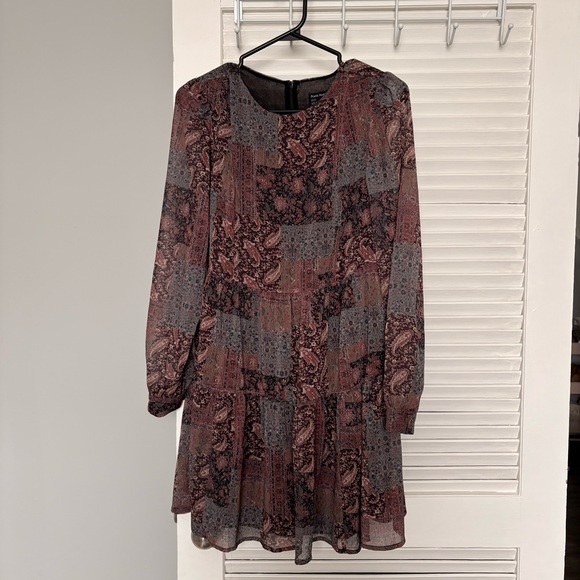 Frank & Oak Dresses & Skirts - Frank & Oak Chiffon Short Dress NWT - paisley longsleeve knee-length dress